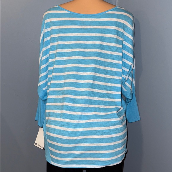Chic Stylus Striped Top - Size Medium - Picture 4 of 7